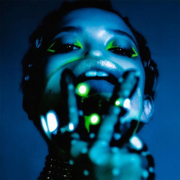 Dequine - Фемида